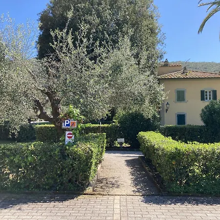 Sant'anna Del Volterraio - Bilocale Piazzetta Appartamento *